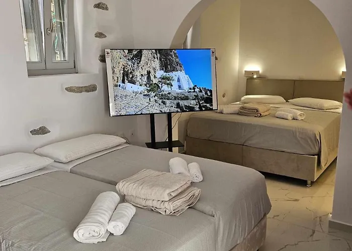 Aristotelis Homes