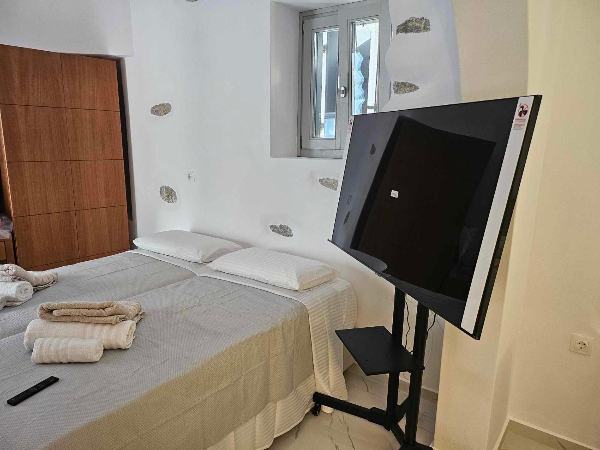 Aristotelis Homes *